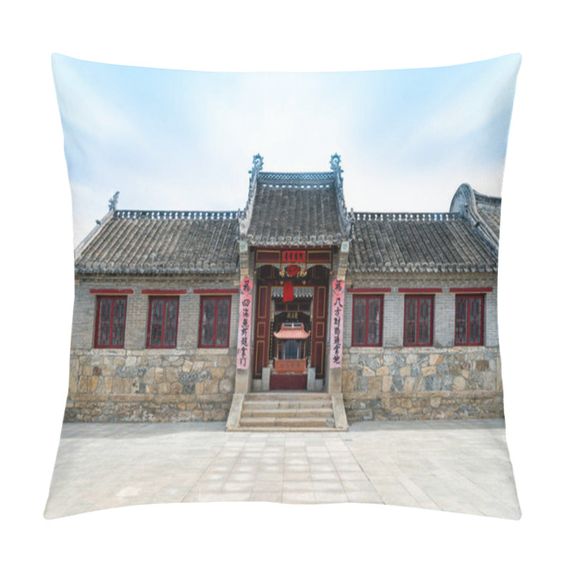 Personality  Jingzi Longwang Temple, Weihai, Shandong, China Pillow Covers