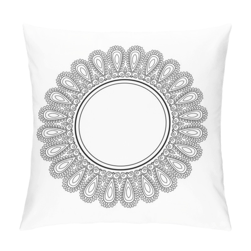 Personality  Vector Beautiful Frame With Place For Text. Black And White Mandala Pattern With Ethnic Indian Ornament Pillow Covers