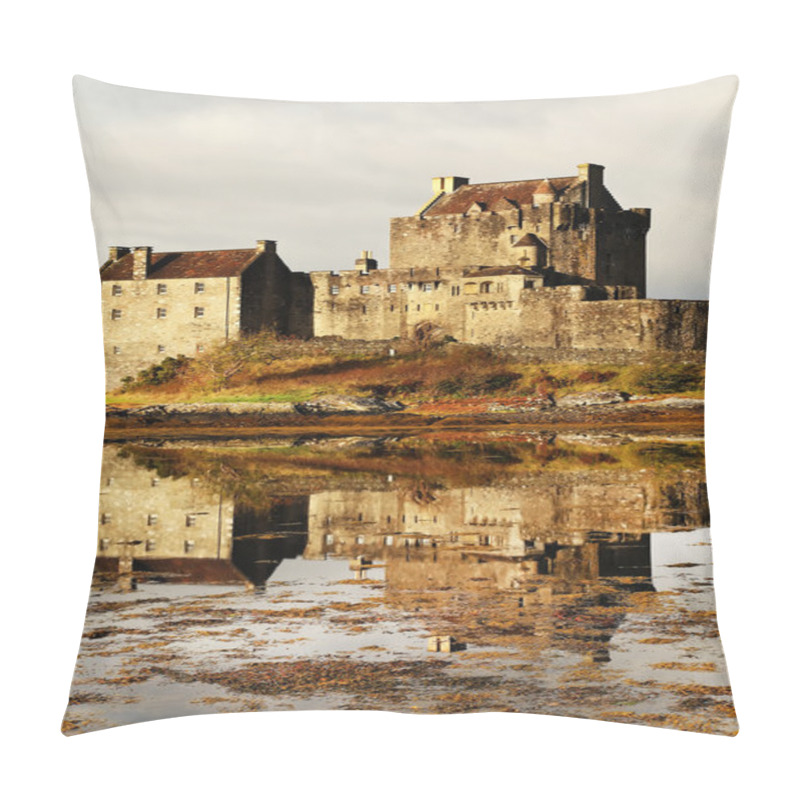 Personality  Eilean Donan Castle Pillow Covers