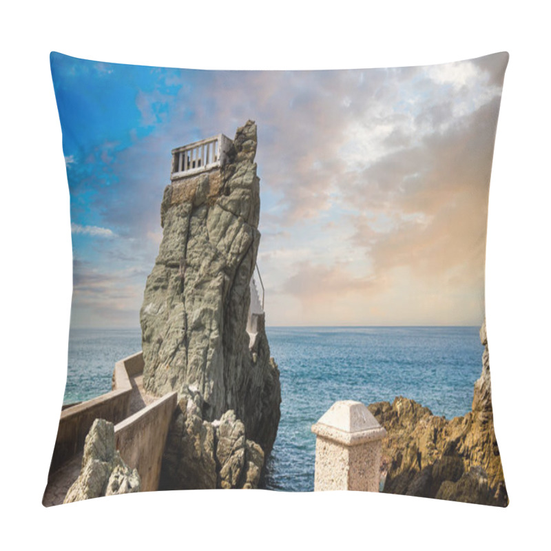 Personality  Famous Mazatlan Sea Promenade, El Malecon, With Ocean Lookouts And Scenic Landscapes Pillow Covers