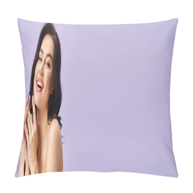 Personality  An Attractive Woman With Natural Beauty Looks Surprised. Pillow Covers