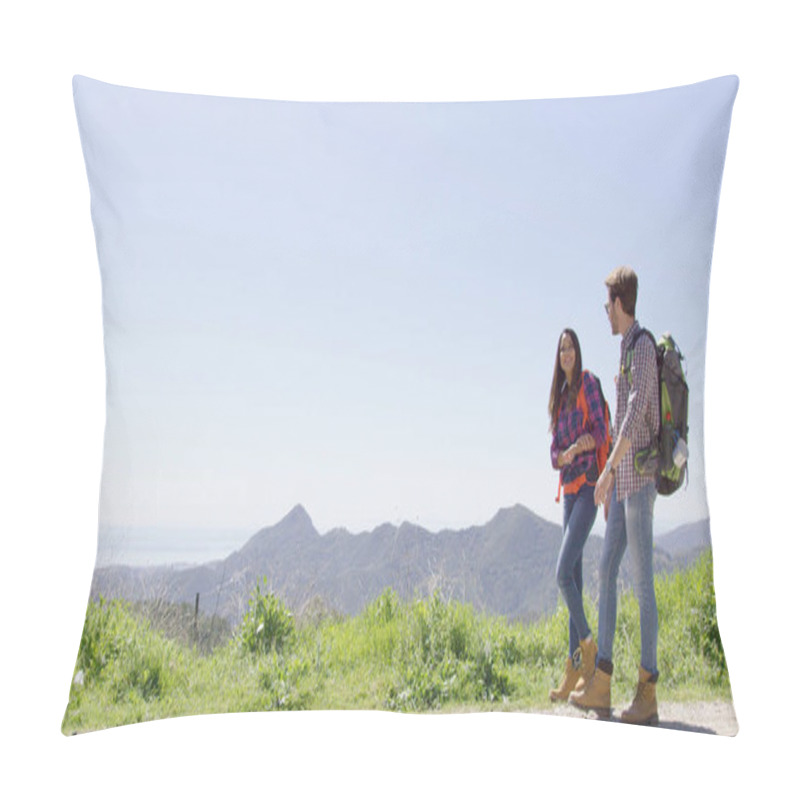 Personality  Laughing Couple In Mountains Pillow Covers