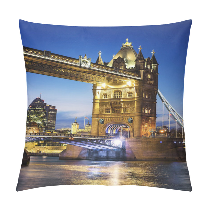 Personality  Tower Bridge, London City Pillow Covers