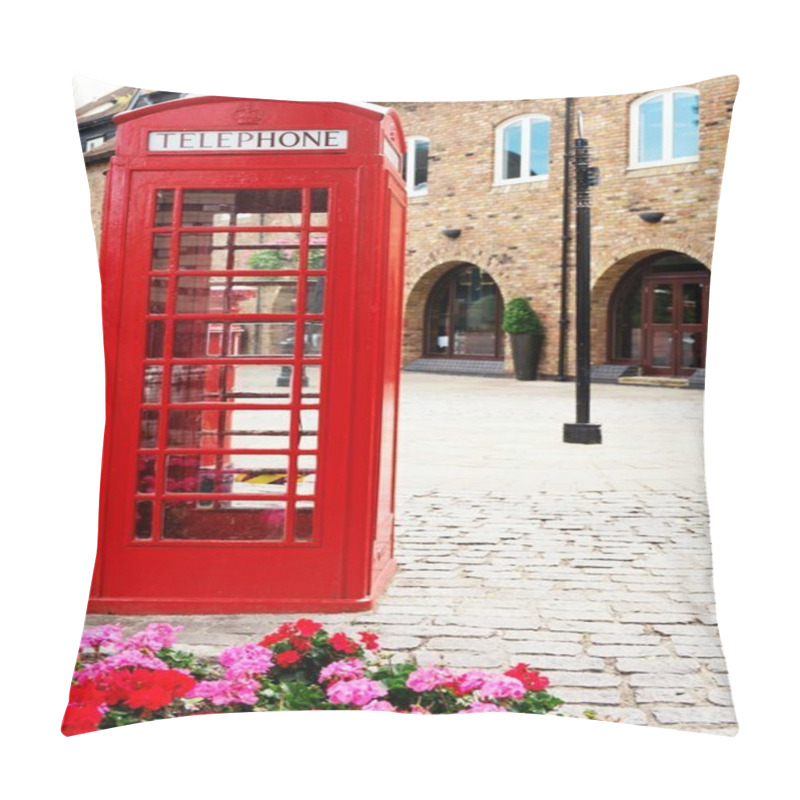 Personality  Traditional British Red Phone Booth Pillow Covers