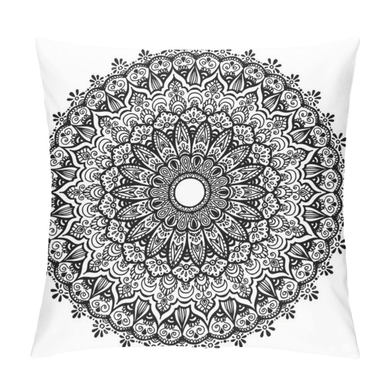 Personality  Mandala Oriental Pattern. Vector Repeat Circle Illustration, Col Pillow Covers