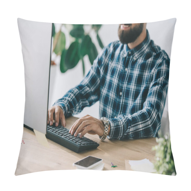 Personality  Cropped Shot Of Successful Seo Using Computer At Workplace Pillow Covers