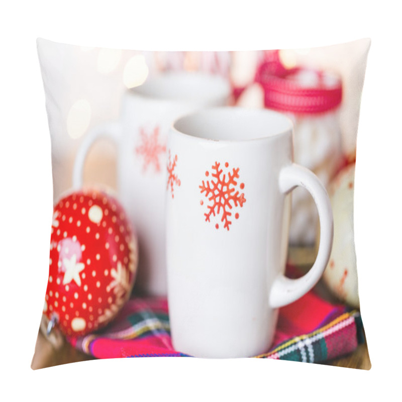 Personality  Hot Chocolate With Red Snow Flakes Pillow Covers