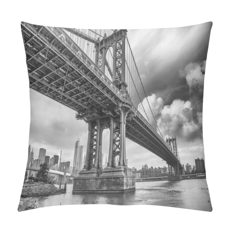 Personality  The Manhattan Bridge, New York City. Pillow Covers