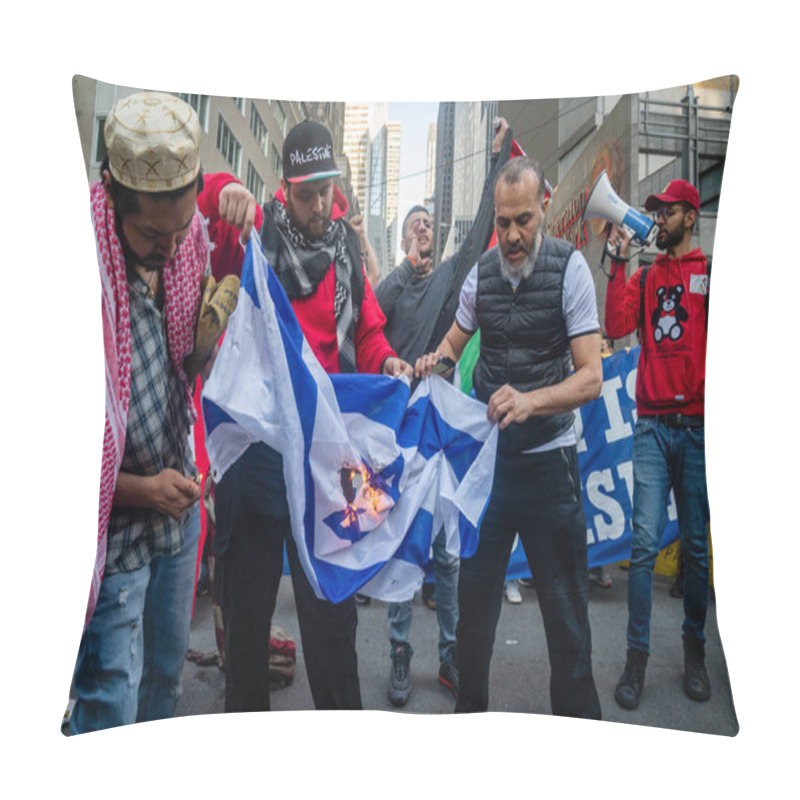 Personality  NEW YORK, UNITED STATES - May 15, 2021: Pro-Palestine, Anti-Israel Protesters Hold A Rally In New York City During Fighting Between Israel And Hamas In The Gaza Strip Pillow Covers