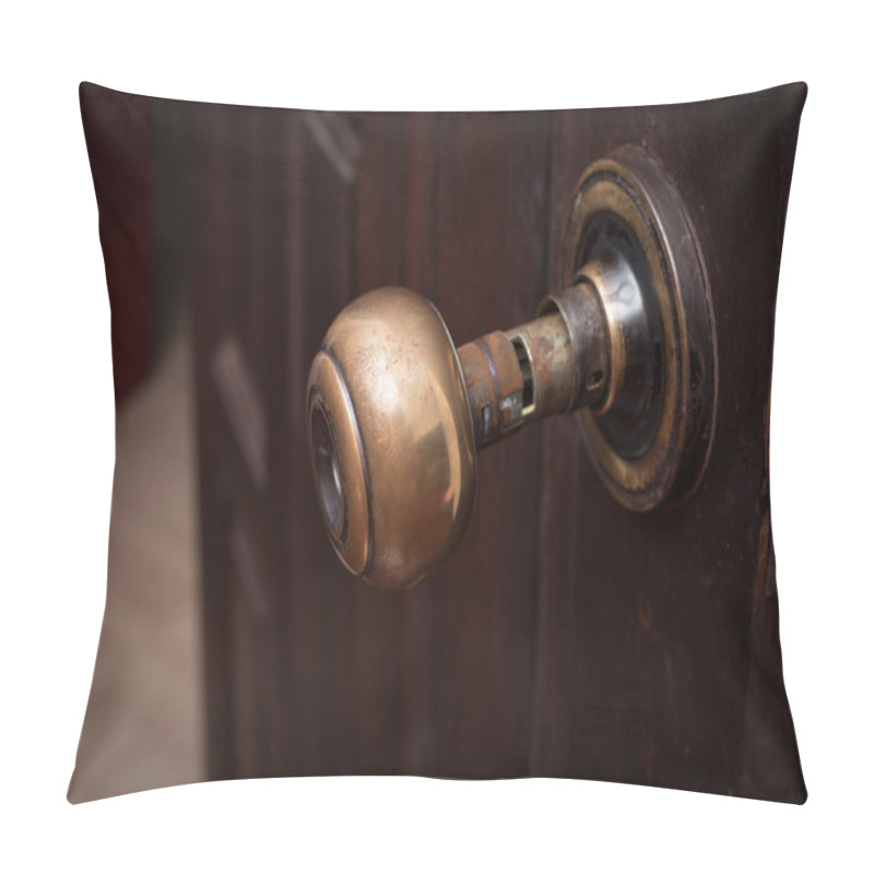 Personality  Broken Door Knob Pillow Covers