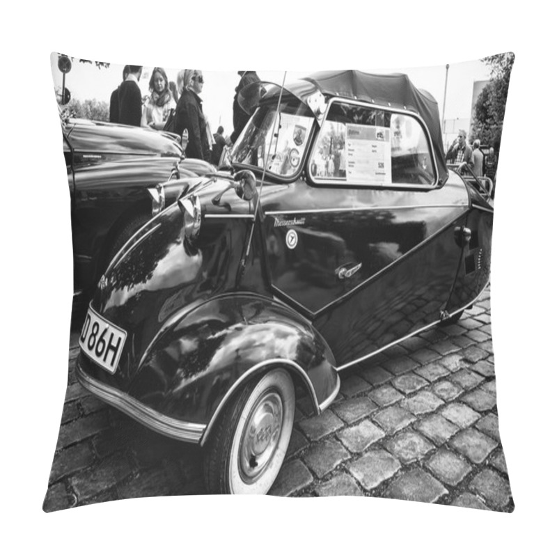 Personality  Cabin Scooter Messerschmitt KR200 Pillow Covers