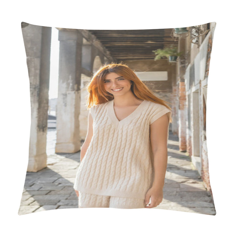 Personality  Positive Woman With Red Hair Smiling At Camera On Street In Venice Pillow Covers