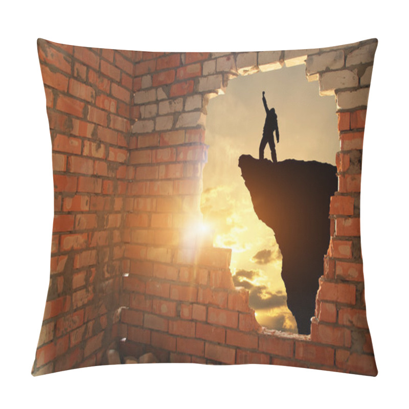 Personality  Silhouette Of Free Man Pillow Covers