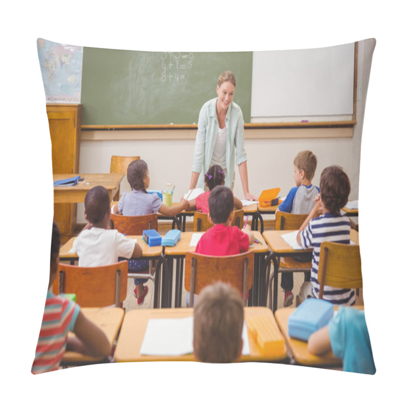 Personality  Pretty Teacher Talking To The Young Pupils In Classroom Pillow Covers