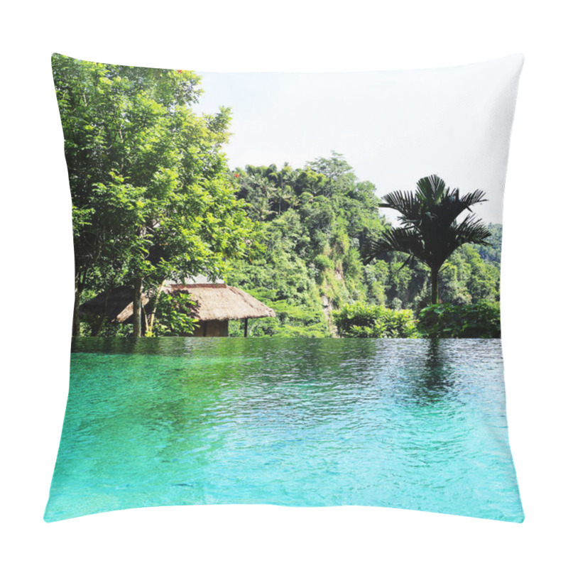 Personality  Infinity Pool In The Jungle Pillow Covers