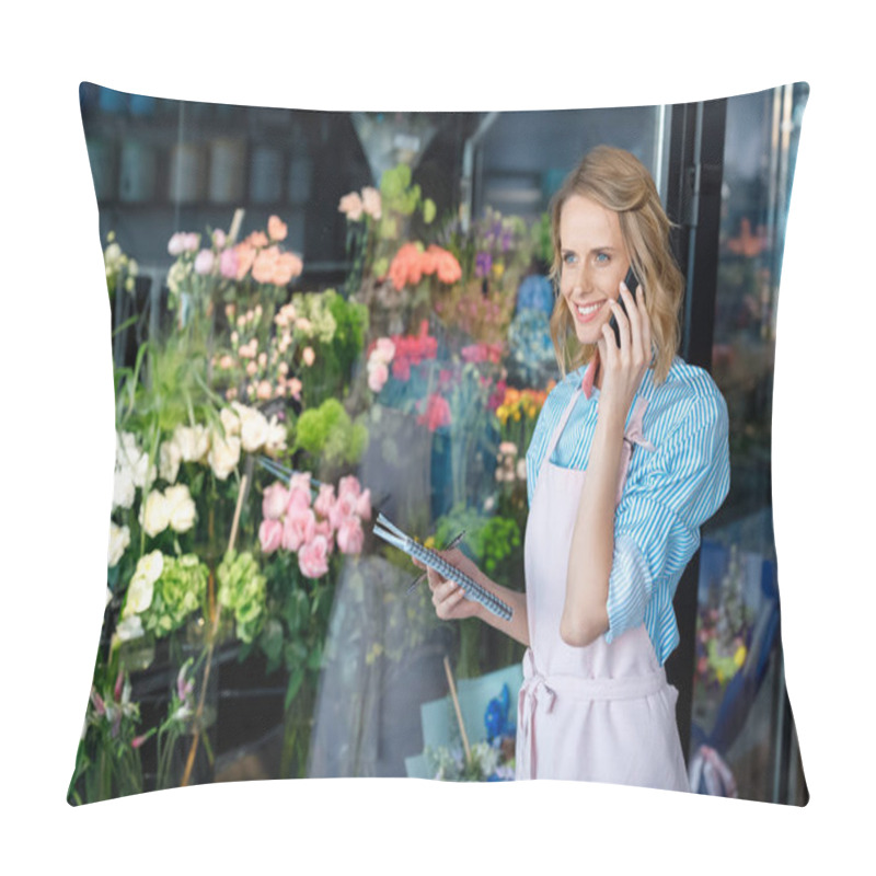 Personality  Florist Talking On Smartphone Pillow Covers