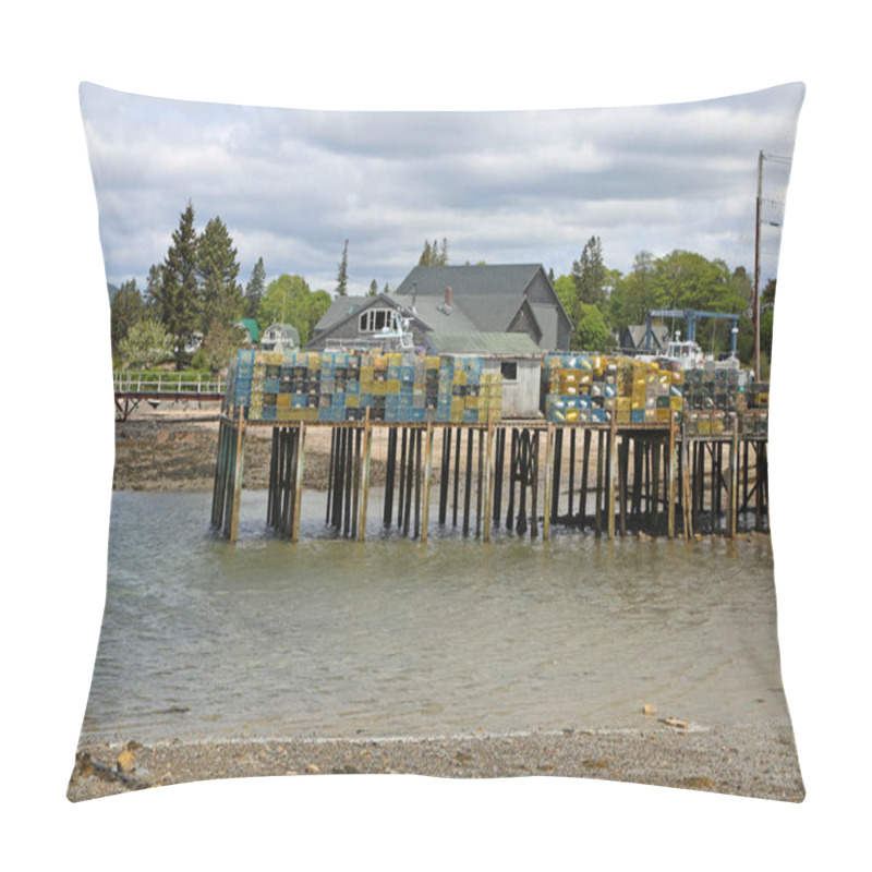 Personality  Pier With Lobster Traps - Little Island Marine - Mt Desert Island, Maine Pillow Covers