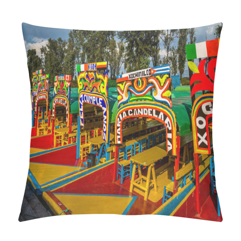 Personality  Colourful Mexican Boats With Women Names At Xochimilco's Floatin Pillow Covers