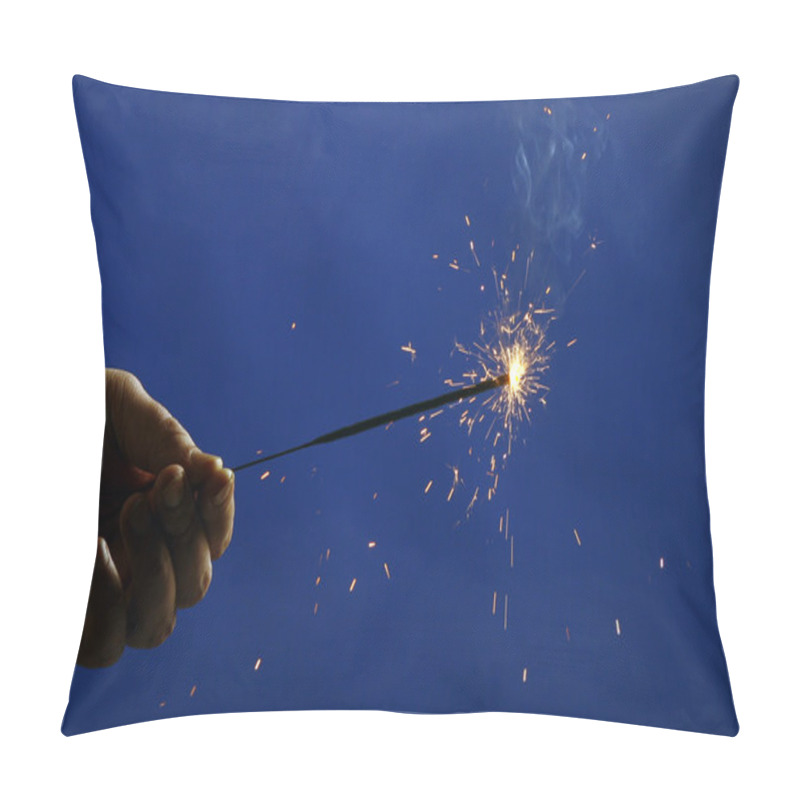 Personality  Photo Of Sparkler In Hand Pillow Covers