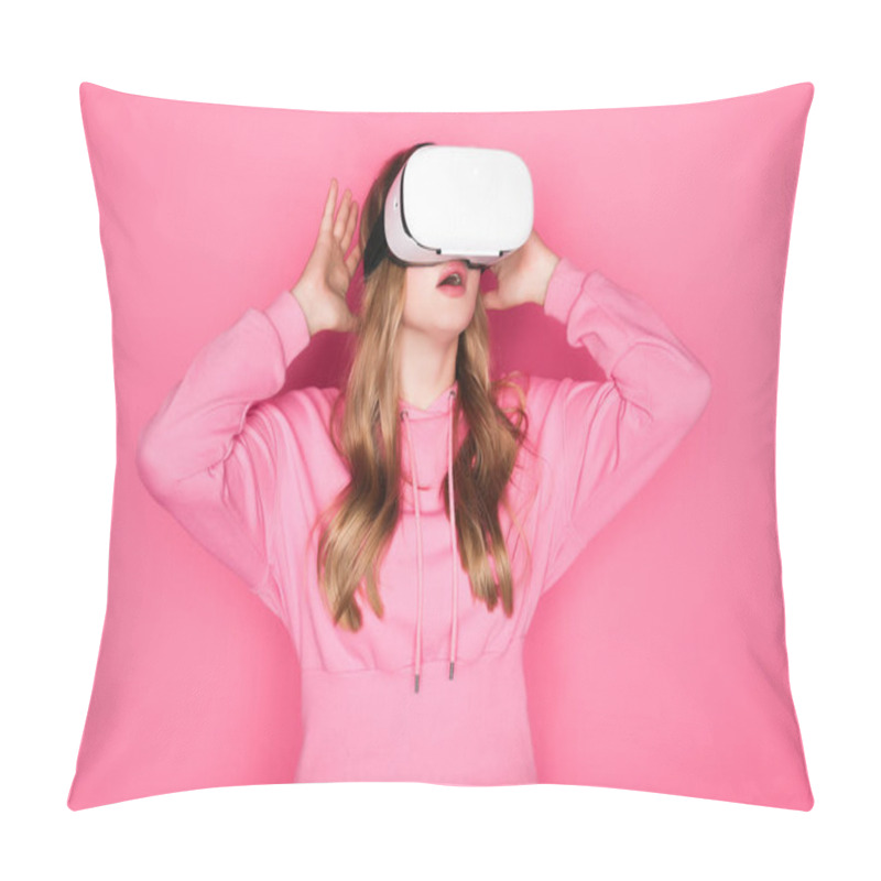 Personality  Shocked Beautiful Woman In Vr Headset On Pink Background Pillow Covers