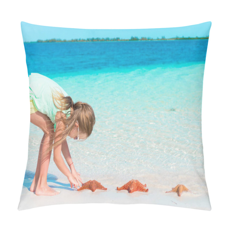 Personality  Adorable Little Girl With Wild Red Starfish On White Empty Beach Pillow Covers