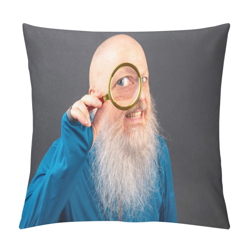 Personality  Mysterious Bearded Man Analyzing Through Magnifying Glass, Dark Moody Studio Background. Search And Research Concept. Detective Agency Pillow Covers