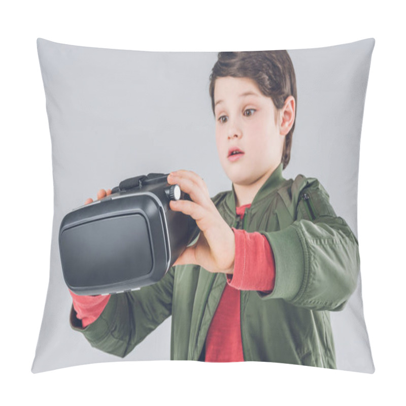 Personality  Boy With Virtual Reality Headset Pillow Covers