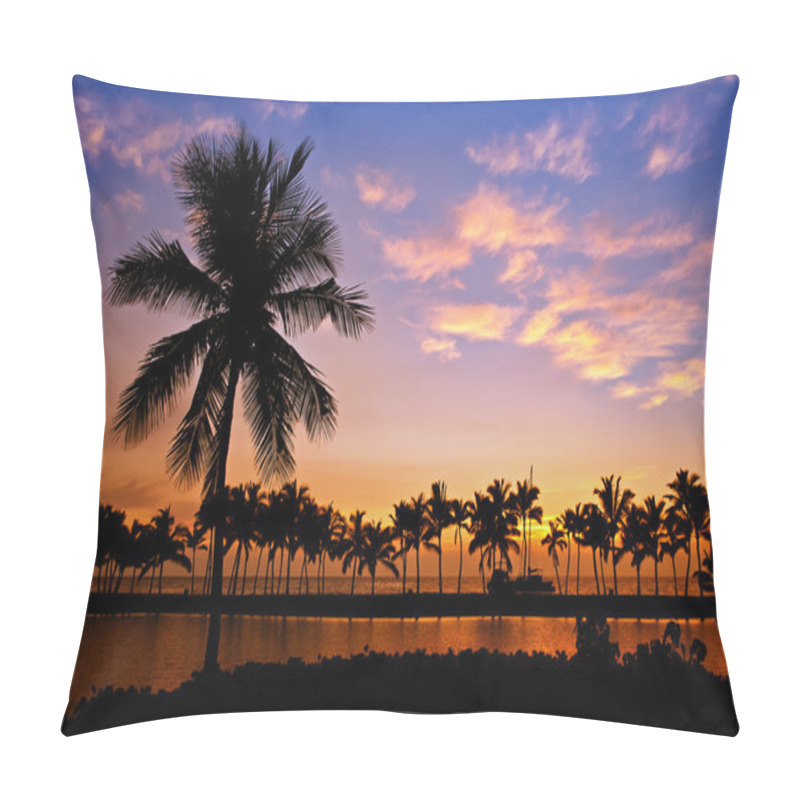 Personality  Palm Tree Silhouettes In Hawaii Pillow Covers