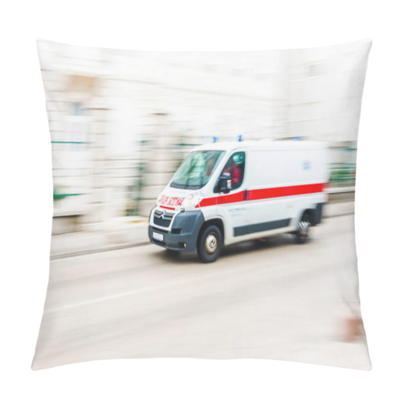 Personality  Ambulance Van On A Wide City Street. White Emergency Vehicle With Warning Lights And Siren Moving Fast On Street. Pillow Covers