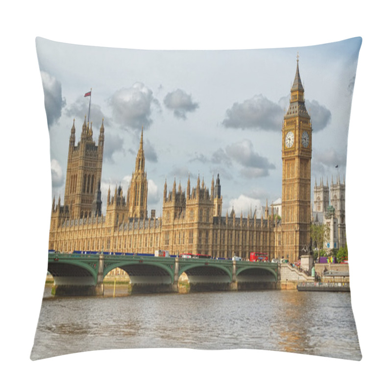 Personality  The Big Ben, A Symbol Of London Pillow Covers