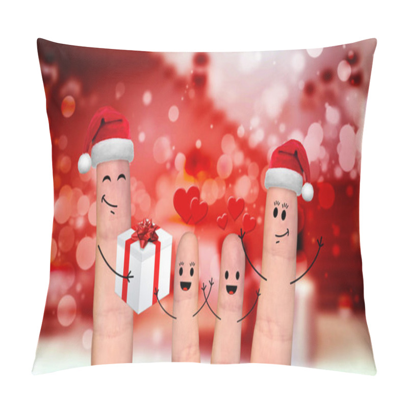 Personality  Happy Finger Family Celebrating Christmas Pillow Covers