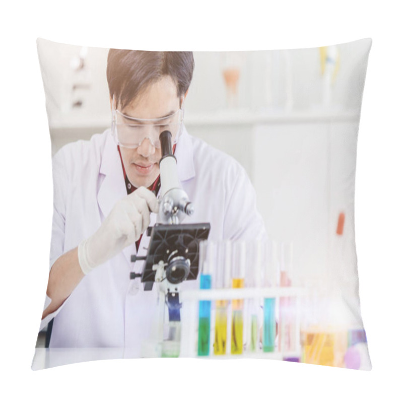 Personality  Asian Scientist Doctor Working In Medical Healthcare Lab For Science Medicine Research Looking At Microscope Pillow Covers