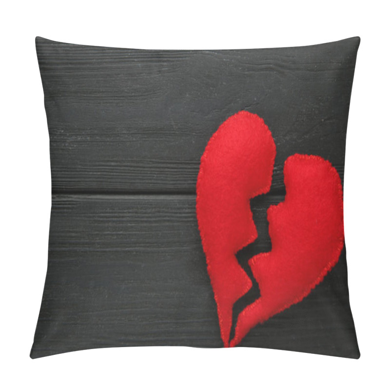 Personality  Broken Red Heart On Black Wooden Table Pillow Covers