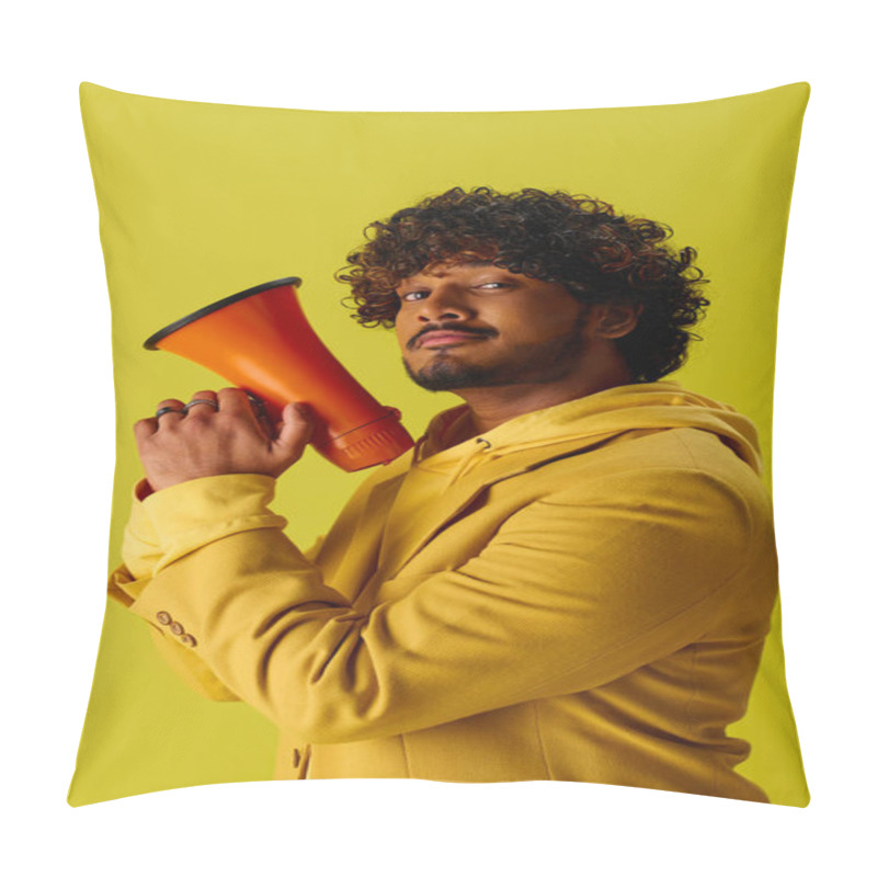 Personality  A Handsome Young Indian Man In A Vibrant Outfit Holding A Red And Black Megaphone. Pillow Covers