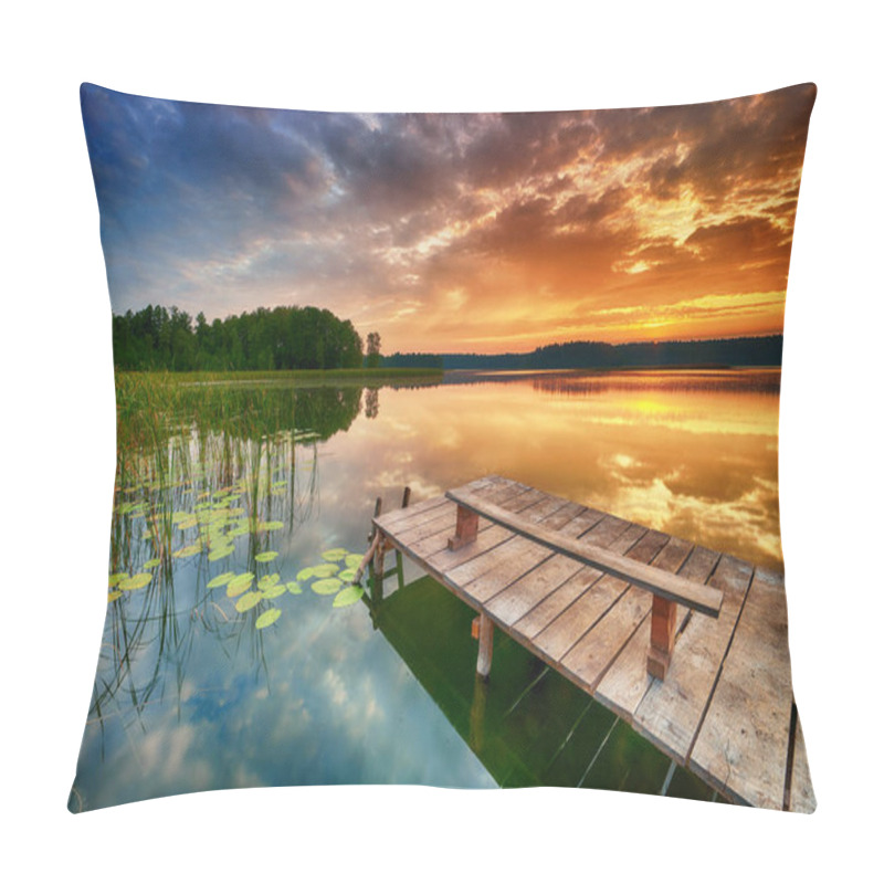 Personality  Beautiful Summer Sunrise Over Lake Pillow Covers