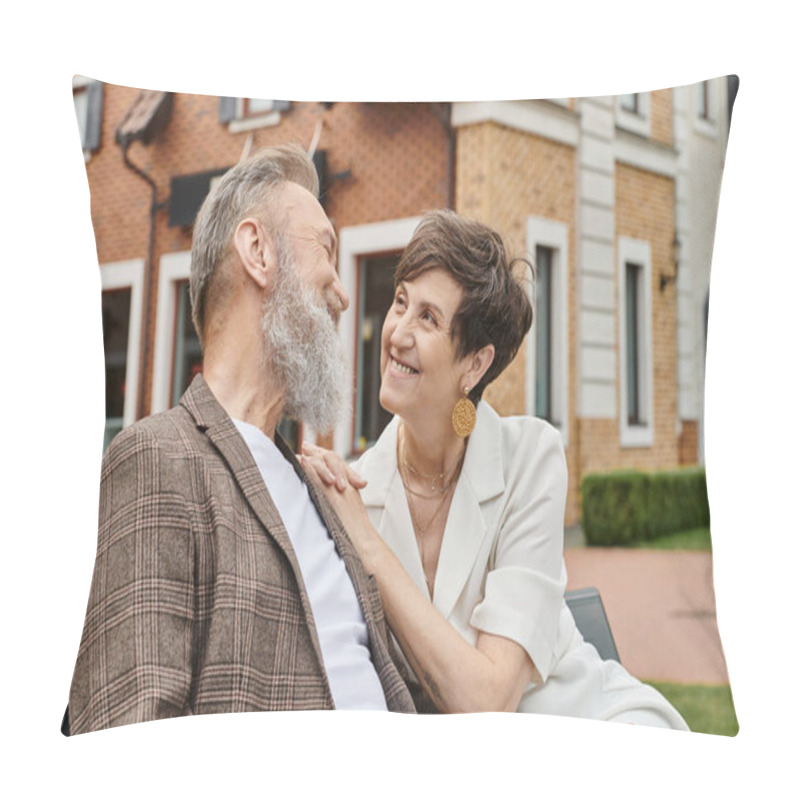 Personality  Happy Elderly Woman Looking At Bearded Man, Romance, Husband And Wife, Urban Background, Love Pillow Covers