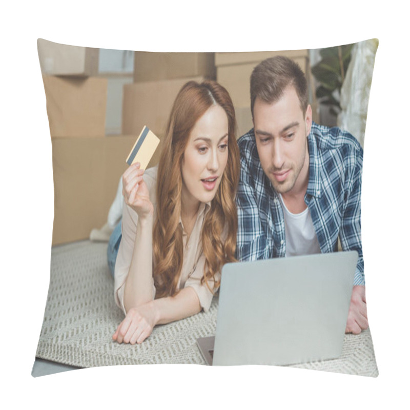 Personality  Couple Buying Goods Online Together At New Home, Moving House Concept Pillow Covers