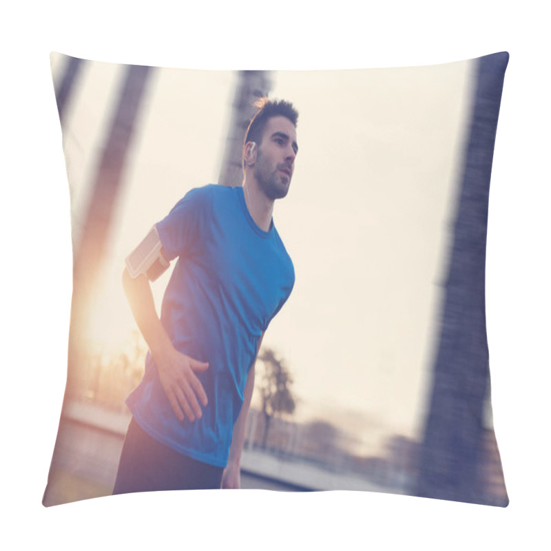 Personality  Close-up Athlete Running In The Park Along Trees At Sunset (stro Pillow Covers