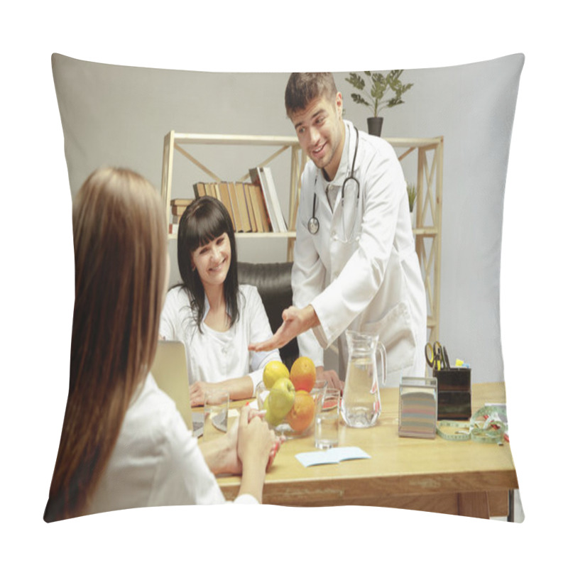 Personality  Smiling Nutritionists Showing A Healthy Diet Plan To Patient Pillow Covers