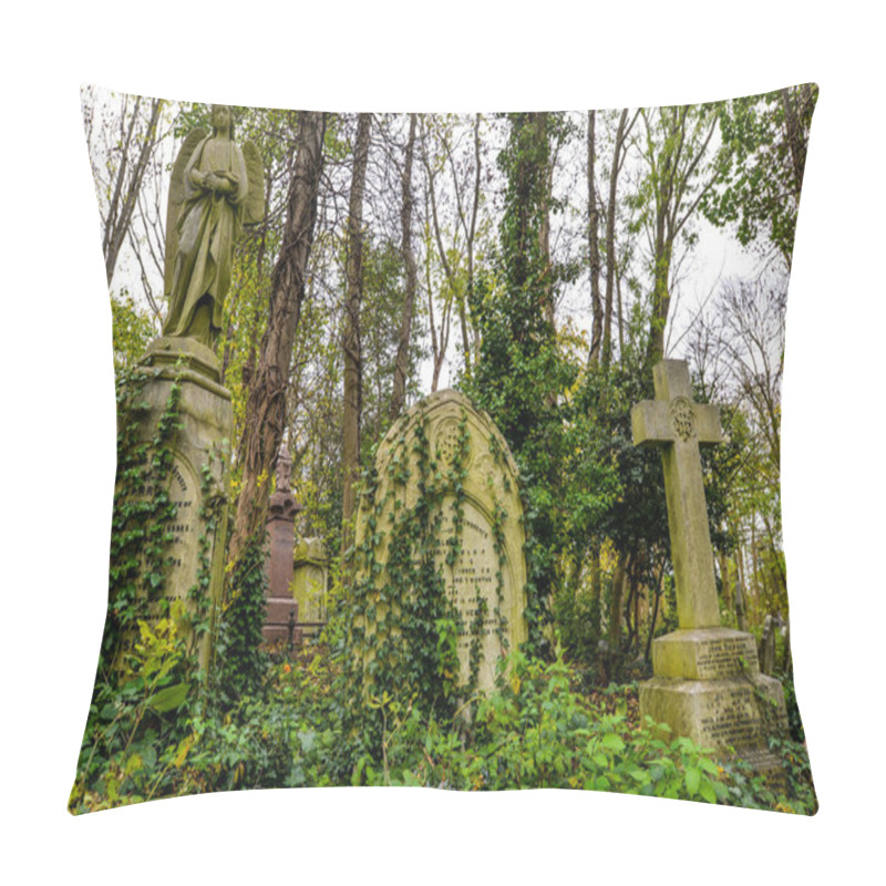 Personality  London, UK - 11/01/20 -  A Cold Autumn Day In The Historic Highgate Cemetery In The North Of London - UK Pillow Covers