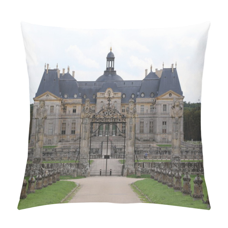 Personality  Vaux-le-Vicomte Pillow Covers