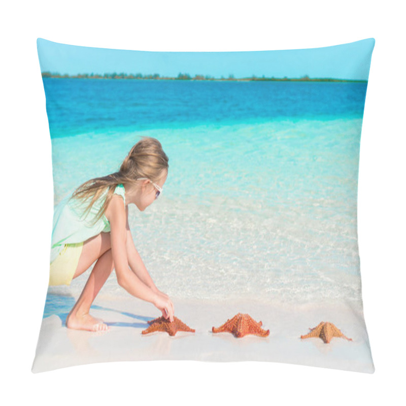 Personality  Adorable Little Girl Take Care Of Red Starfish On White Empty Beach Pillow Covers