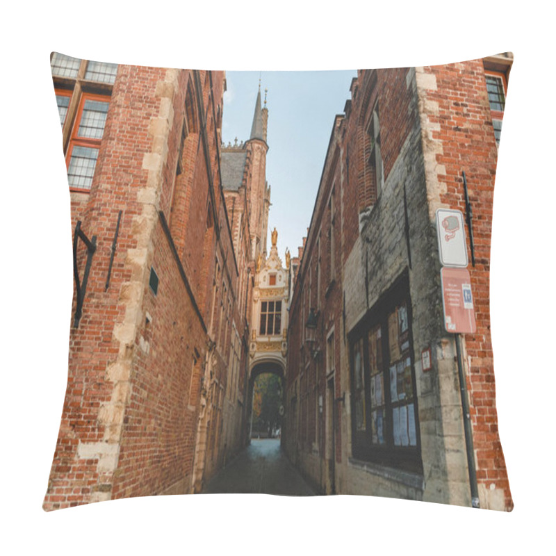 Personality  Archway Pillow Covers