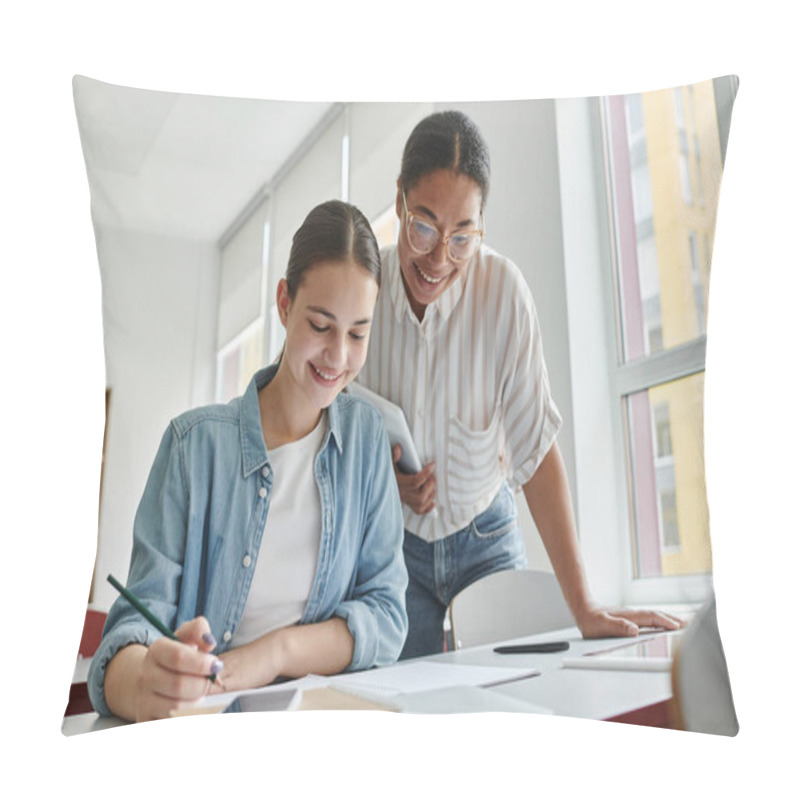 Personality  Smiling African American Teacher With Digital Tablet Standing Near Teen Schoolgirl In Classroom Pillow Covers