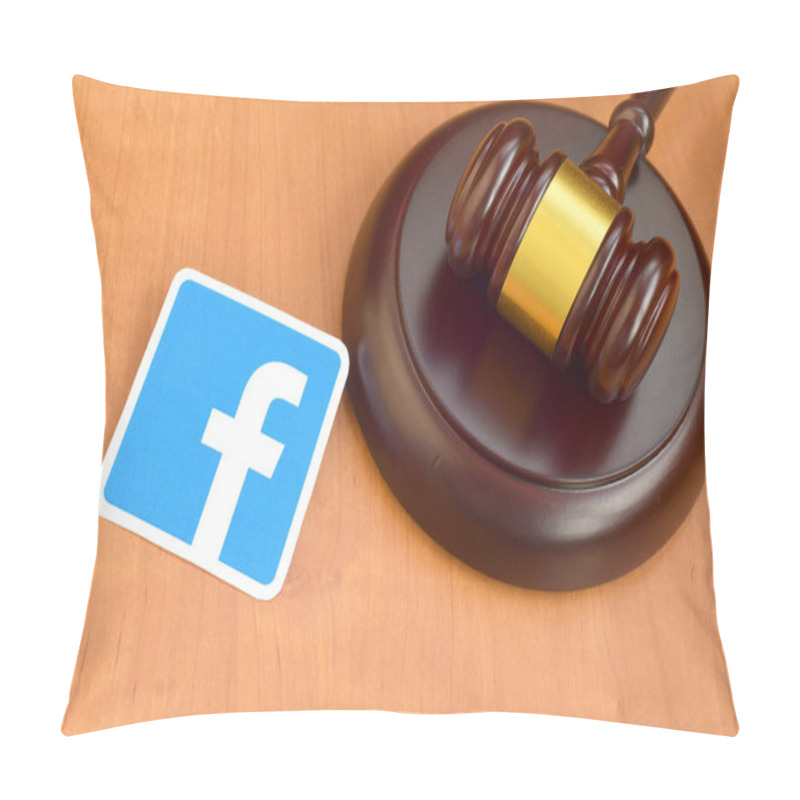 Personality  KHARKOV, UKRAINE - FEBRUARY 17, 2020: Facebook Paper Logo Lies With Wooden Judge Gavel. Entertainment Lawsuit Concept Pillow Covers