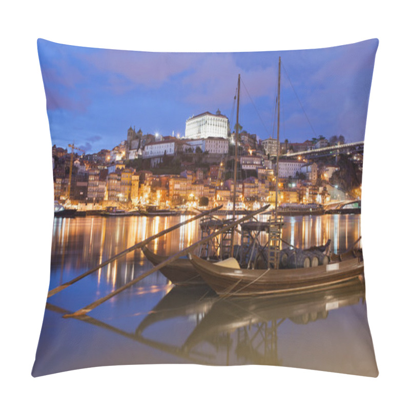 Personality  Cty Of Porto At Night In Portugal Pillow Covers