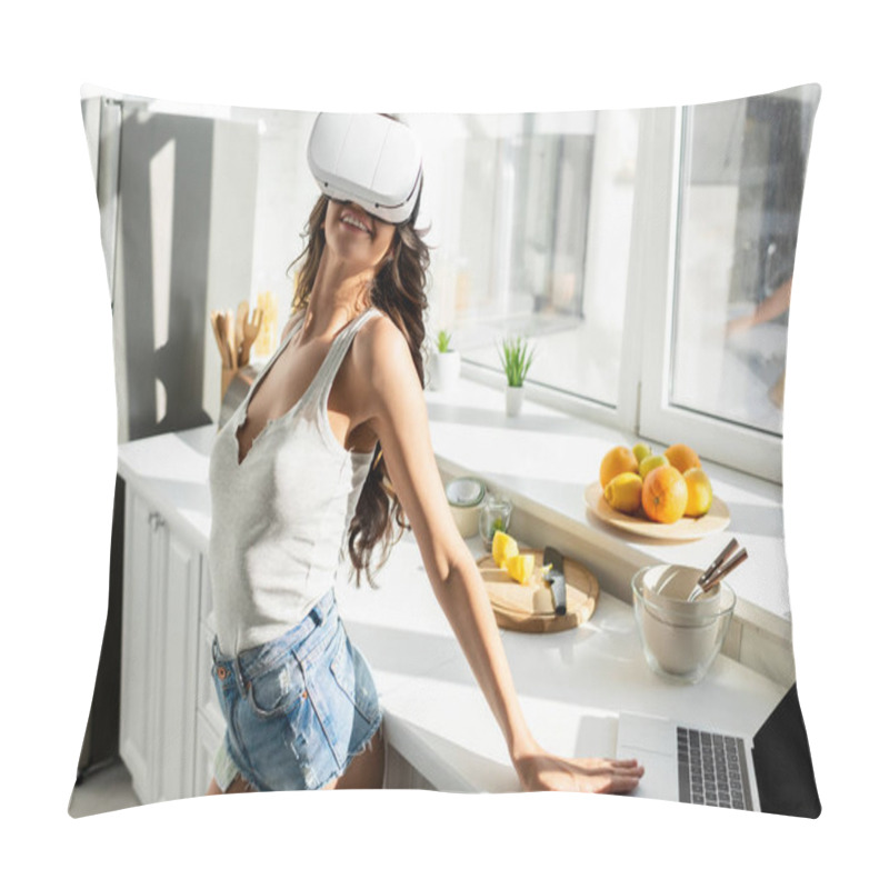 Personality  Smiling Girl In Vr Headset Standing Near Laptop With Credit Card On Kitchen Worktop  Pillow Covers