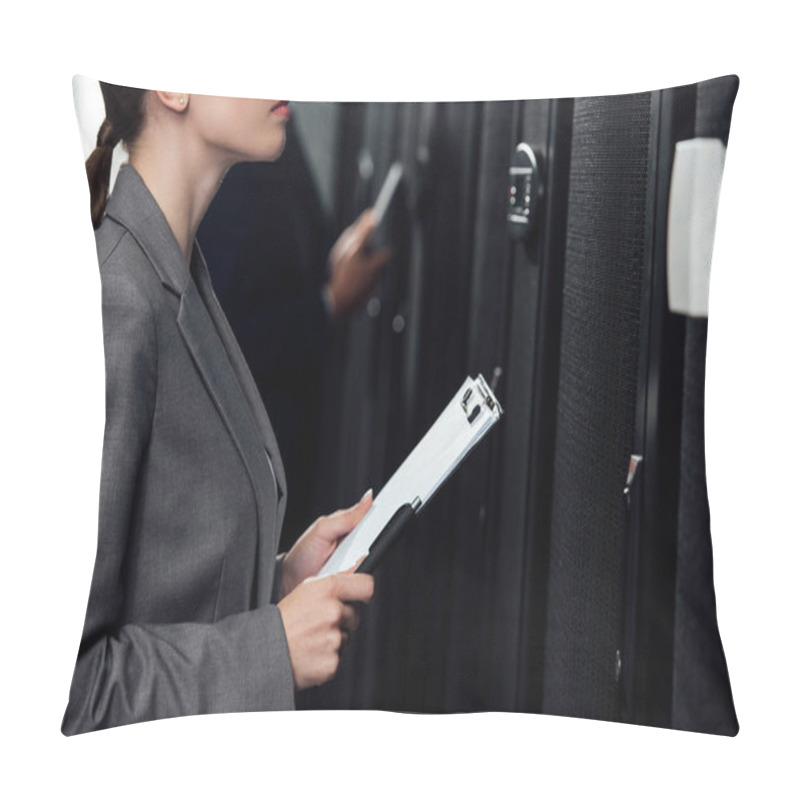 Personality  Cropped View Of Businesswoman Holding Clipboard Near Businessman In Data Canter  Pillow Covers