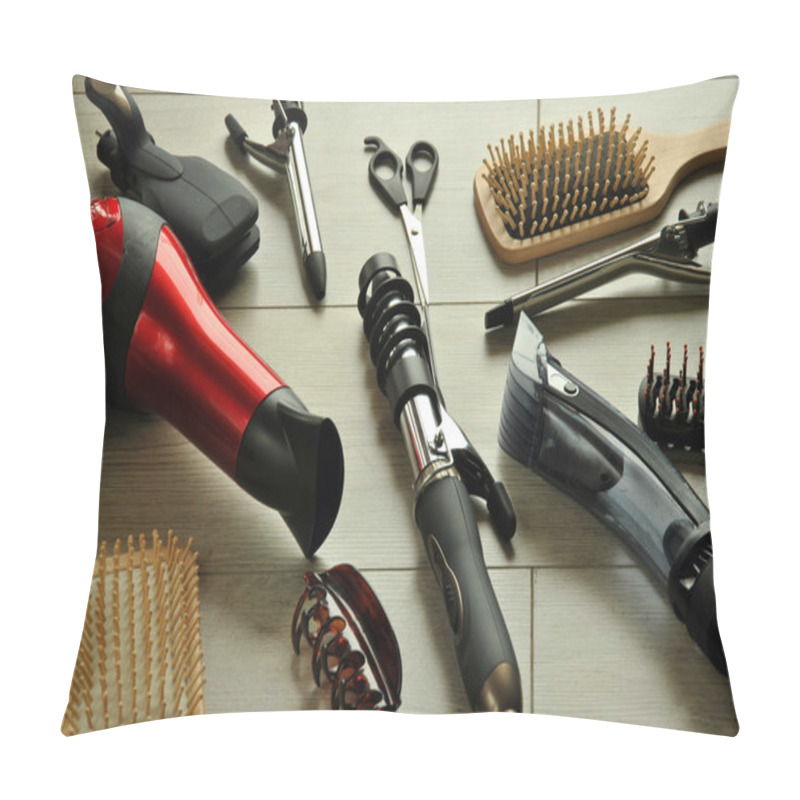 Personality  Hairdressing Tools On A Wooden Floor Pillow Covers