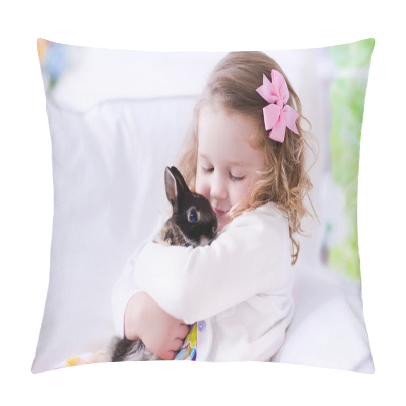 Personality  Little Girl Playing With A Real Pet Rabbit Pillow Covers